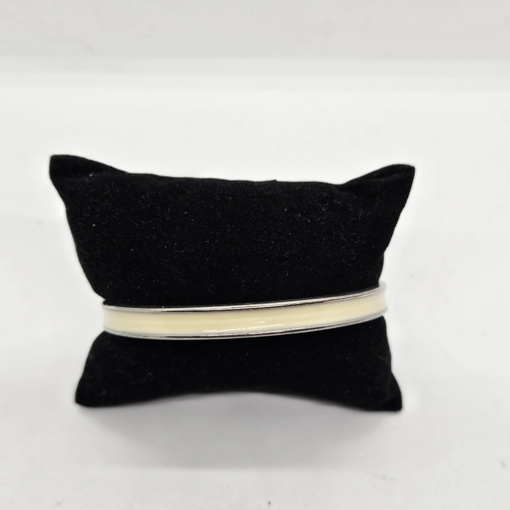 Silver Tone Bangle Bracelet With Cream Enamel